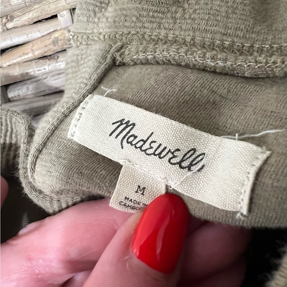 Madewell women’s button-back mock neck top size medium, distant surplus, medium - Picture 6 of 9